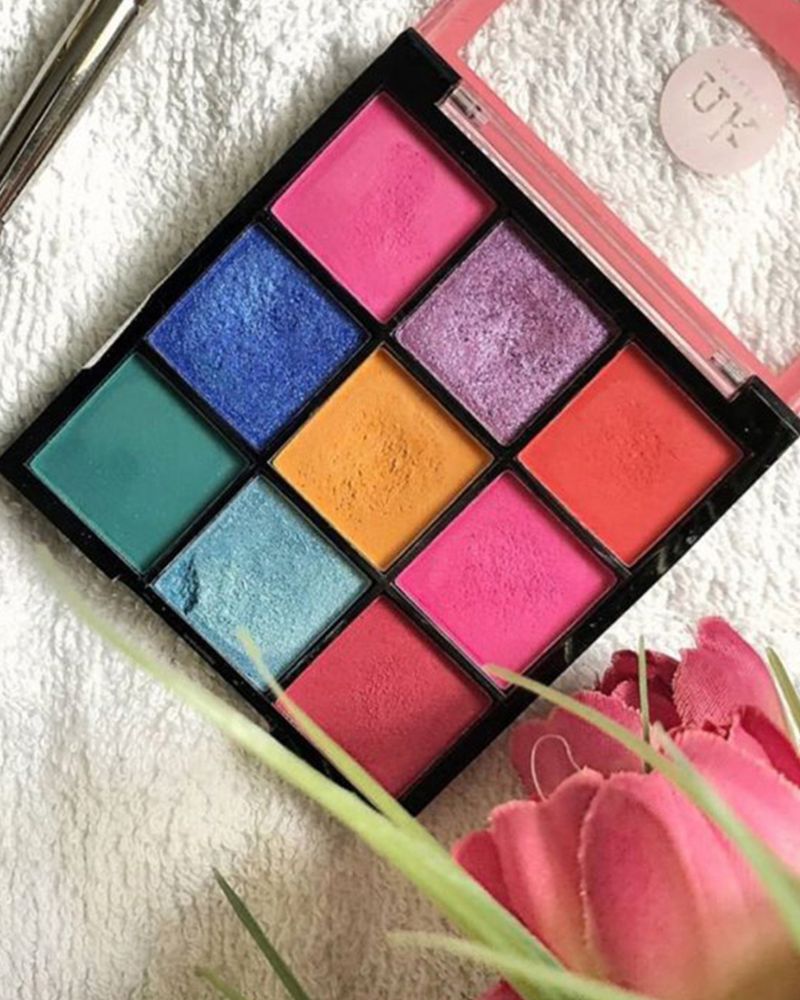Nicka K Nine Color Eyeshadow Palette - Birthday Cake ( Full Size )