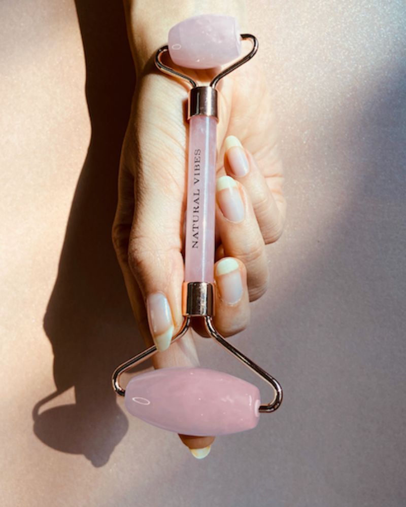 Natural Vibes Rose Quartz Roller & Massager with Gold Beauty Elixir Oil (3 ml)( Full Size )