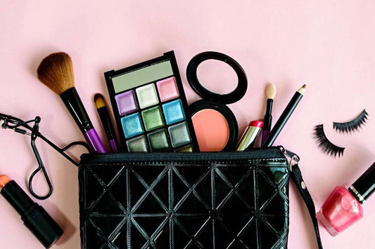 How to Choose the Right Shades for Your Makeup Must-Haves Daily Essential Kit