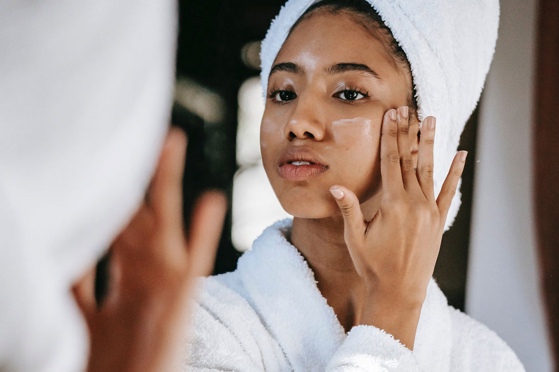 The Essential Steps to a Healthy Evening Skincare Regimen