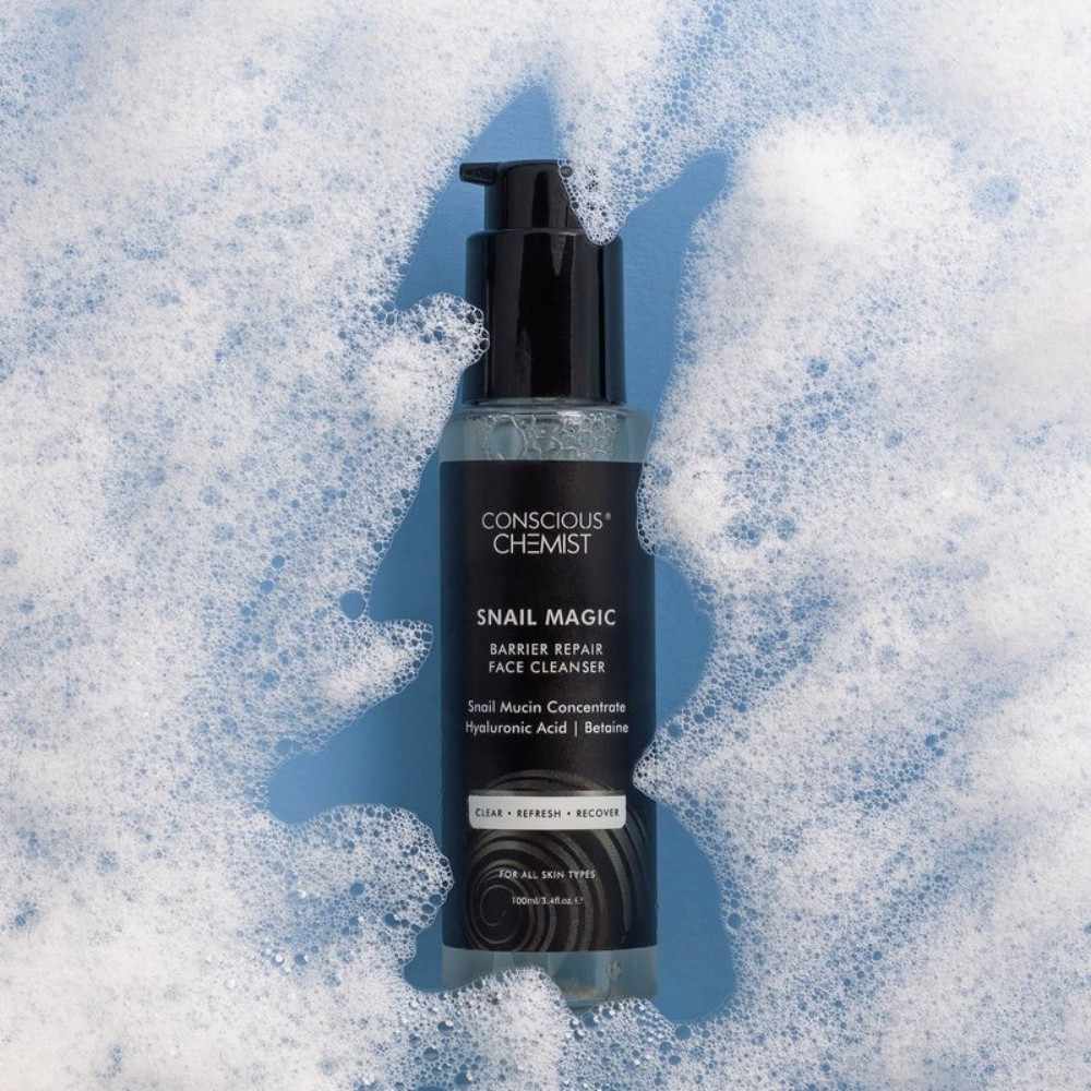 Conscious Chemist Snail Magic Cleanser | Hydration & Barrier Repair | Snail Mucin & Hyaluronic Acid ( Full Size ) ( 100 ml )